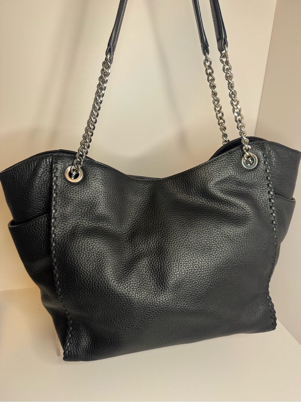 #414 Michael Michael Kors Chelsea Large Whipped Pebbled Leather Shoulder Tote - Picture 4 of 17